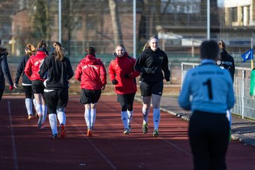 Bild 6 - Frauen SG Holstein Sued - SV Gruenweiss-Siebenbaeumen : Ergebnis: 0:2